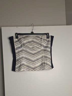 White House Black Market Navy and Cream Chevron Panel Top